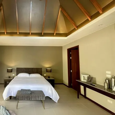 Rent this 4 bed house on Dream Fate Phuket梦缘酒店 in TH Phuket Kathu Patong, Soi Nanai Ruamjai