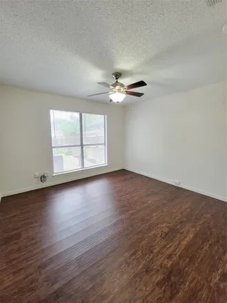 Image 7 - 189 Hickory Springs Drive, Euless, TX 76039, USA - House for rent