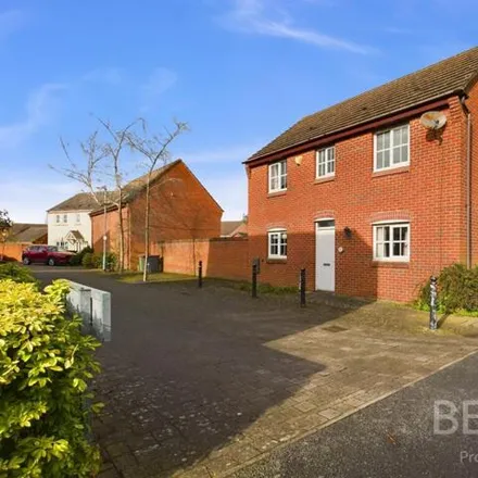 Buy this 3 bed house on Moorhouse Close in Wellington, TF1 2BF