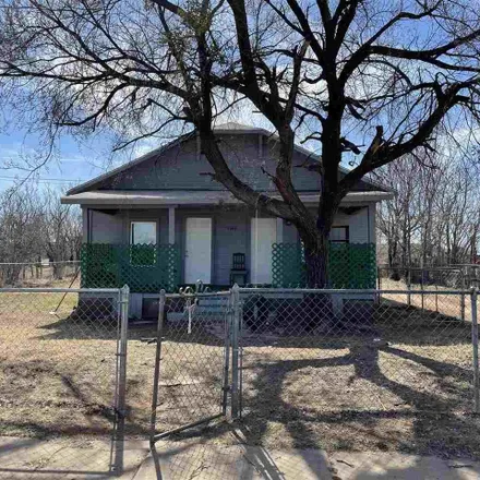 Buy this 2 bed house on 1606 Travis Street in Wichita Falls, TX 76301