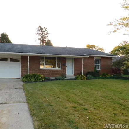 Buy this 3 bed house on Auglaize County Health Department in 201 South Wagner Avenue, Wapakoneta