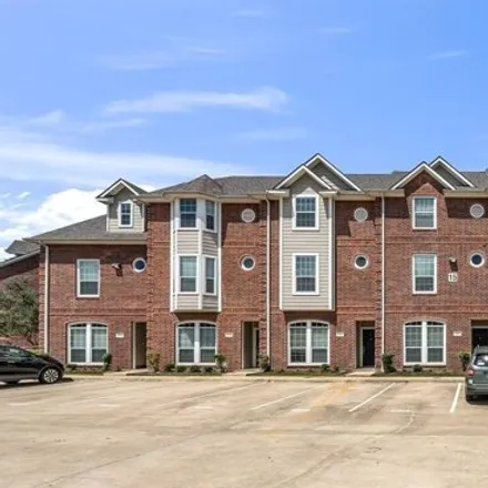 Rent this 3 bed condo on 231 Holleman Drive in College Station, TX 77840
