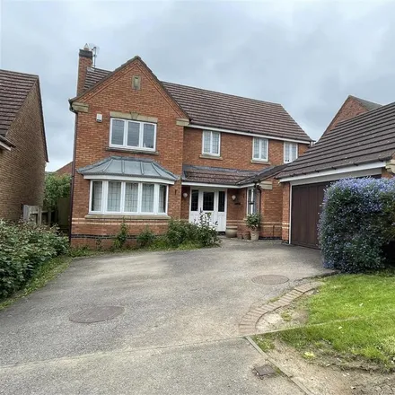 Rent this 4 bed house on Roundhill Close in Market Harborough, LE16 8FZ