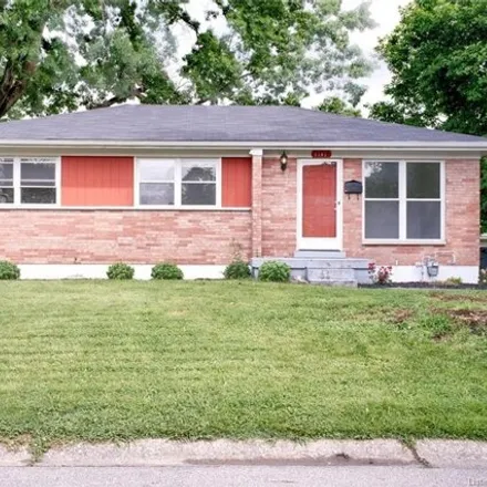 Buy this 3 bed house on 1733 Jonquil Drive in Jeffersonville, IN 47130