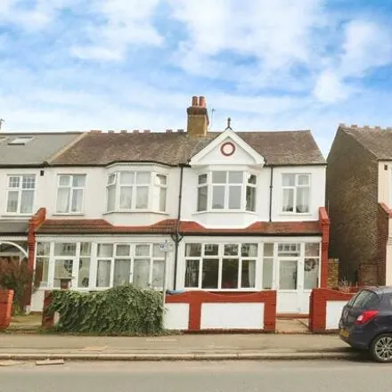 Rent this 3 bed house on Stroud Road in Durnsford Road, London