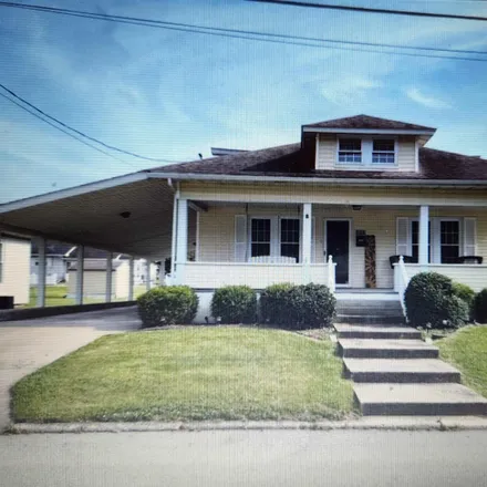 Buy this 3 bed house on 613 West Water Street in Paoli, IN 47454