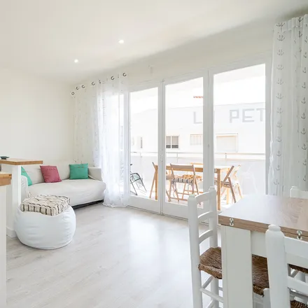 Image 3 - Carrer del Peix, 2, 43300 Mont-roig del Camp, Spain - Apartment for rent