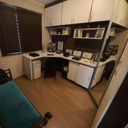 Rent this 2 bed apartment on Rua Duque de Caxias in Bocaina, Mauá - SP