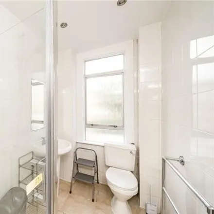 Image 7 - 4 Normand Gardens, London, W14 9SB, United Kingdom - Townhouse for sale