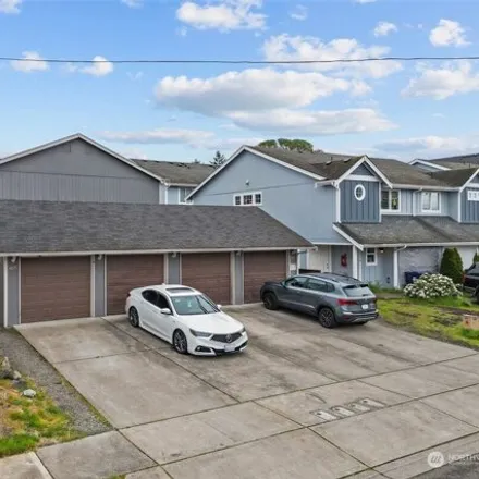 Buy this studio house on 4089 South Puget Sound Avenue in Tacoma, WA 98409