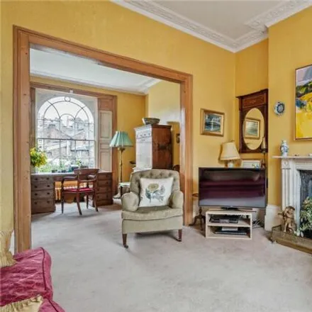 Image 4 - Ripplevale Grove, London, London, N1 - Townhouse for sale