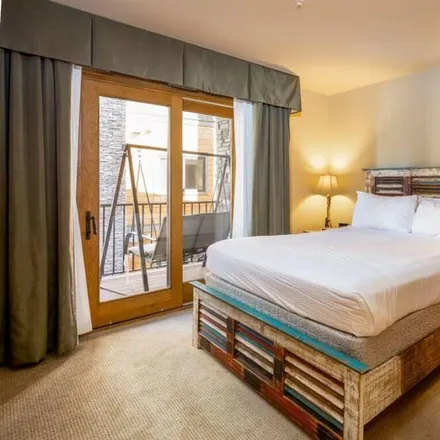 Rent this 2 bed condo on Cle Elum in West 1st Street, Cle Elum