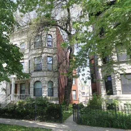 Image 1 - 4537 North Greenview Avenue, Chicago, IL 60640, USA - House for rent