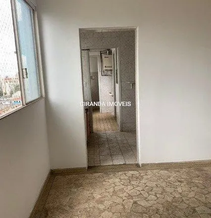 Buy this 2 bed apartment on Rua Dona Antônia de Queirós 470 in Higienópolis, São Paulo - SP