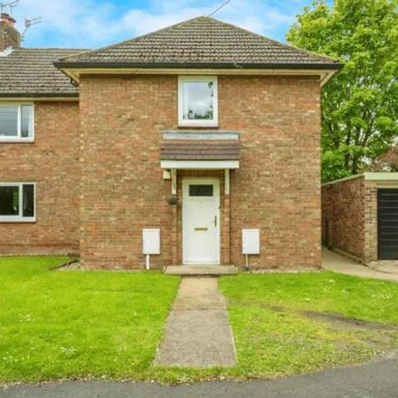 Buy this 4 bed duplex on Larch Square in Auckley, DN9 3LL