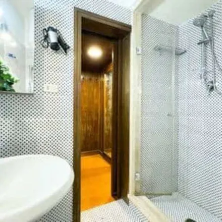 Image 7 - Via Giulia 171, 00186 Rome RM, Italy - Apartment for rent