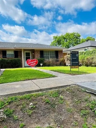 Rent this 3 bed house on 840 Barkley Street in Houston, TX 77022