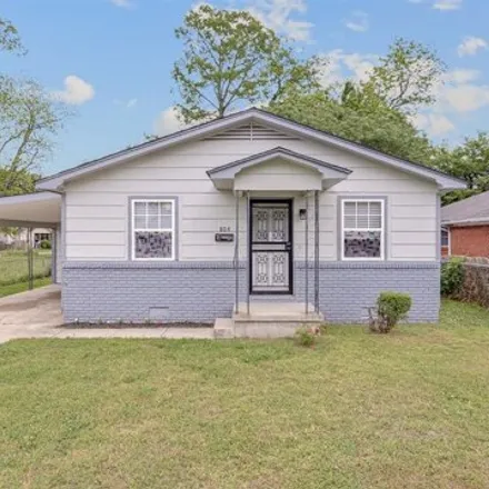 Buy this 3 bed house on Poplar Street in Blytheville, AR 72317