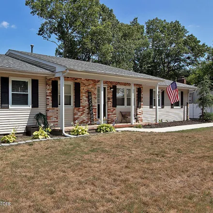 Image 2 - 427 Steuben Avenue, Forked River, Lacey Township, NJ 08731, USA - House for sale