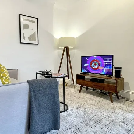 Image 5 - London, N19 5NR, United Kingdom - Apartment for rent