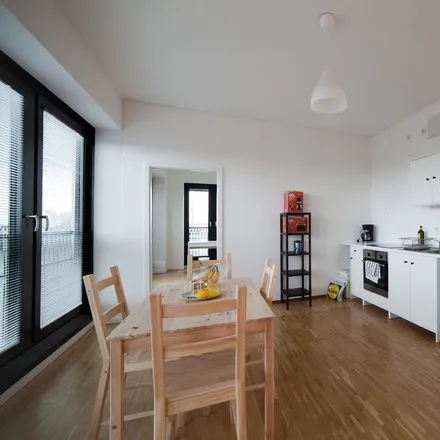 Image 2 - Panorama Towers, Erika-Mann-Straße 17, 80636 Munich, Germany - Room for rent