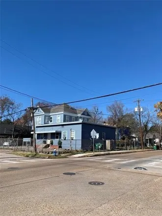 Image 5 - 1677 Noble Street, Houston, TX 77009, USA - House for sale