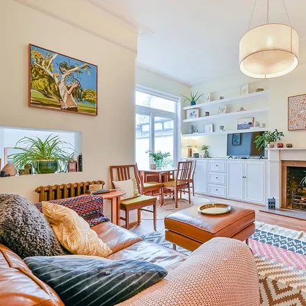 Rent this 2 bed apartment on Woodhurst Road in London, W3 6SP