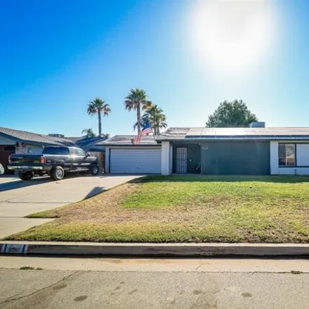 Buy this 3 bed house on 10500 Laurie Avenue in City of Bakersfield, CA 93312