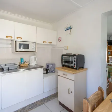 Image 5 - Voortrekker Park, Gordon's Bay Road, Cape Town Ward 85, Strand, 7139, South Africa - Apartment for rent