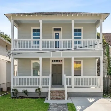 Buy this 4 bed house on 2421 Soniat Street in New Orleans, LA 70115