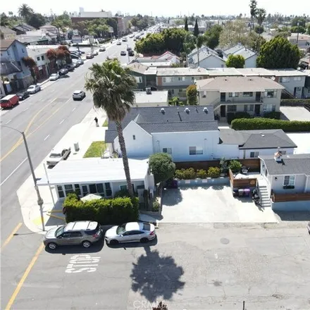 Buy this 4 bed house on 4141 E 7th St in Long Beach, California