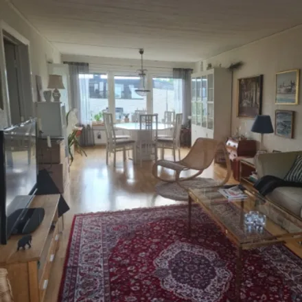 Rent this 5 bed house on Linjemästarvägen 58 in 162 70 Stockholm, Sweden