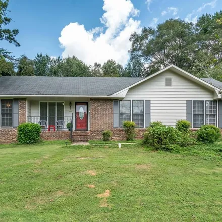 Buy this 3 bed house on 3898 Big Spring Drive in Phenix City, AL 36870