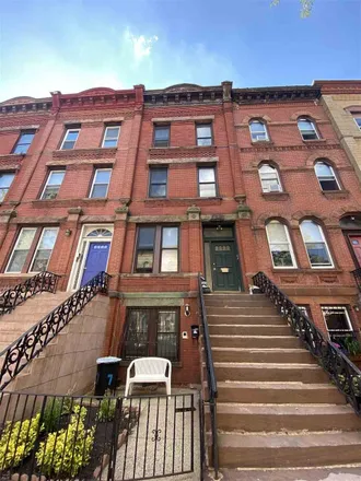 Rent this 3 bed townhouse on 5 Madison Avenue in Jersey City, NJ 07304