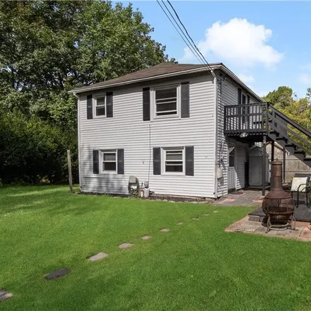 Buy this 2 bed house on 1257 Tower Hill Road in Wickford, North Kingstown