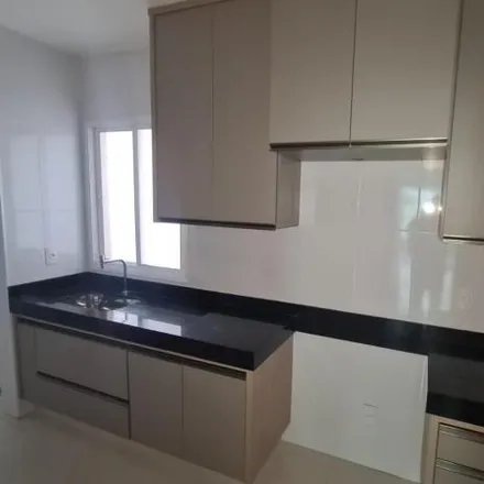 Buy this 3 bed apartment on Rua da Carioca in Patrimônio, Uberlândia - MG