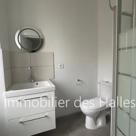 Rent this 2 bed apartment on 13 ter Rue du 8 Mai 1945 in 53800 Renazé, France