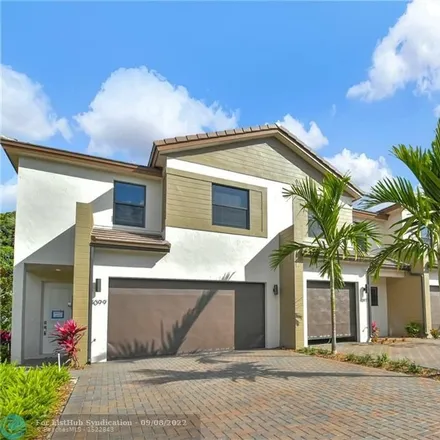 Rent this 2 bed house on Dahlia Dr in Hollywood, FL