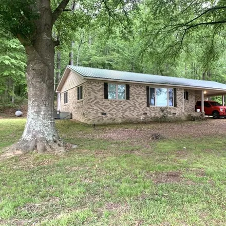 Buy this 3 bed house on 11198 Highway 25 S in Fulton, Mississippi