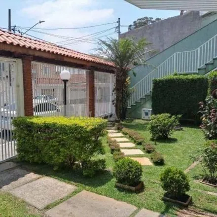 Buy this 3 bed house on Rua Dona Rosa Santana in Vila Marieta, São Paulo - SP