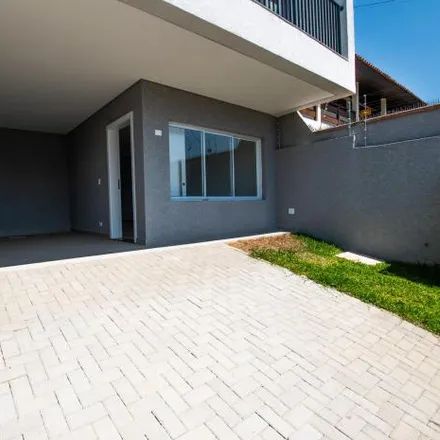 Buy this 3 bed house on Rua José Tomasi 554 in São Braz, Curitiba - PR