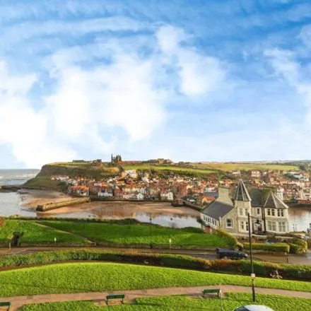 Image 1 - Crescent Place, Whitby, YO21 3HE, United Kingdom - Apartment for sale