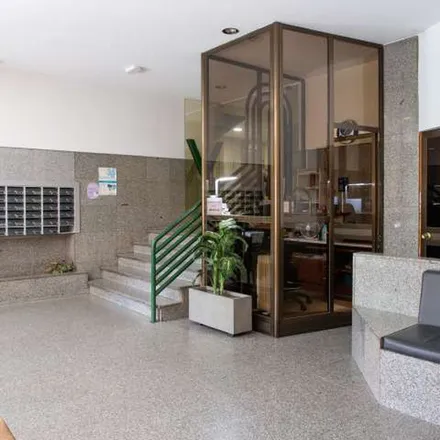Rent this 2 bed apartment on Amaral in Calle de Julián Besteiro, 37