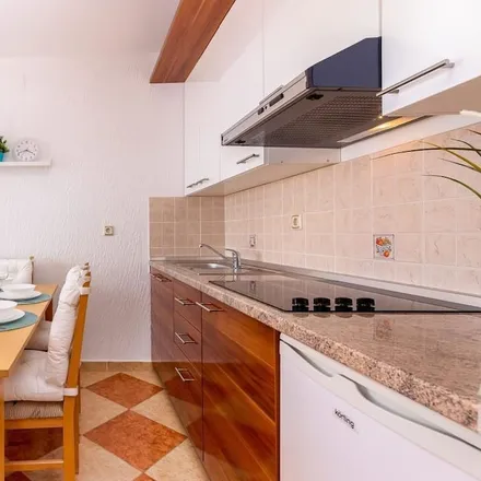 Image 4 - 51260 Crikvenica, Croatia - Apartment for rent