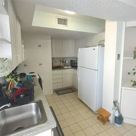 Image 8 - 2924 Collins Avenue, Miami Beach, FL 33140, USA - Apartment for rent