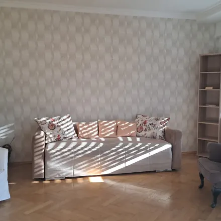Rent this 2 bed apartment on Ludwig-Richter-Straße 13 in 80687 Munich, Germany