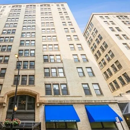 Buy this 2 bed condo on 740 S Federal St Apt 1210 in Chicago, Illinois