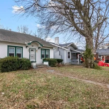 Buy this 3 bed house on 559 North Street in Cape Girardeau, MO 63701