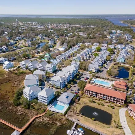 Image 5 - 193 Green Turtle Lane, Carolina Beach, NC 28428, USA - House for sale