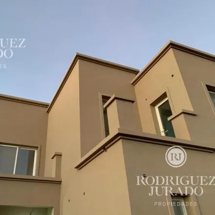 Buy this 3 bed house on unnamed road in Partido de Tigre, Dique Luján